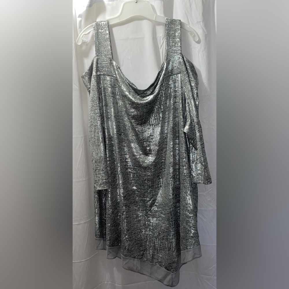 Catherines 4x silver shimmery cold shoulder top
